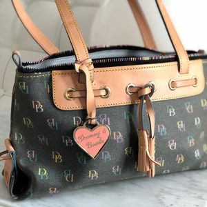 Dooney & Bourke Bag